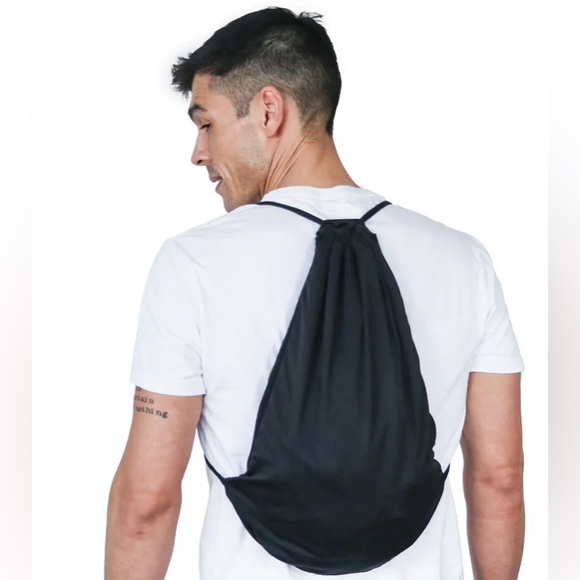 “Quik Flip” Technology Black Men’s Medium Zip Up - Picture 4 of 9